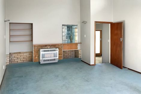 Photo of property in 303 College Street, West End, Palmerston North, 4410