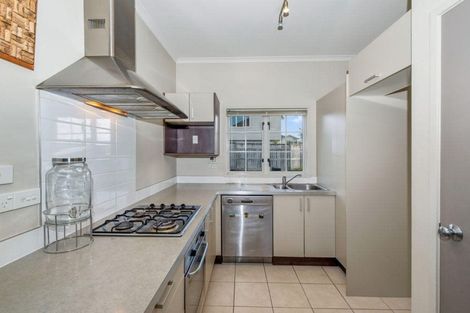 Photo of property in 34 Mulvaney Crescent, Henderson, Auckland, 0612