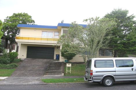 Photo of property in 9 Heaton Grove, Chatswood, Auckland, 0626