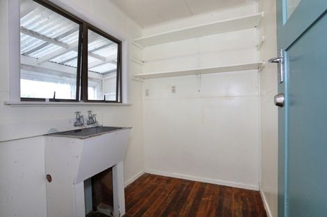 Photo of property in 19 Churchill Avenue, Feilding, 4702