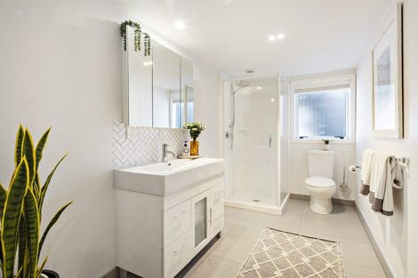 Photo of property in 30 Milne Terrace, Island Bay, Wellington, 6023