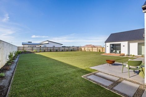 Photo of property in 51 Kingsdowne Drive, West Melton, 7618