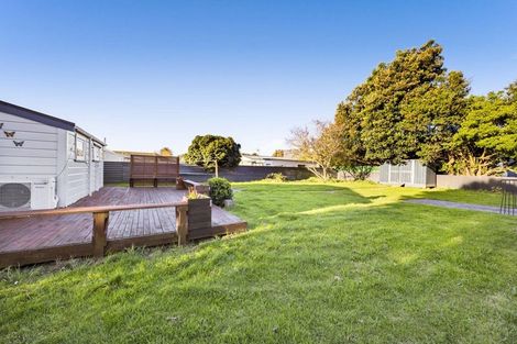 Photo of property in 2 Tawhiti Road, Hawera, 4610