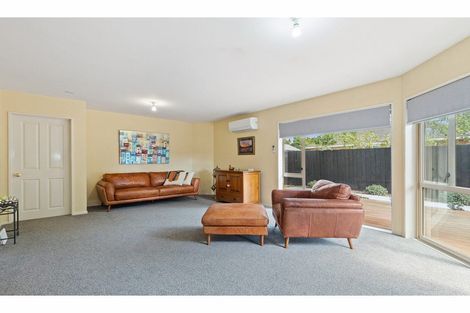 Photo of property in 3 Magnolia Lane, St Albans, Christchurch, 8052
