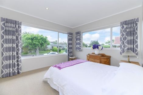 Photo of property in 38 Marywil Crescent, Hillcrest, Auckland, 0627