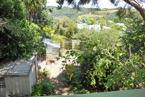 Photo of property in 4 Hillside Crescent, Leigh, 0985