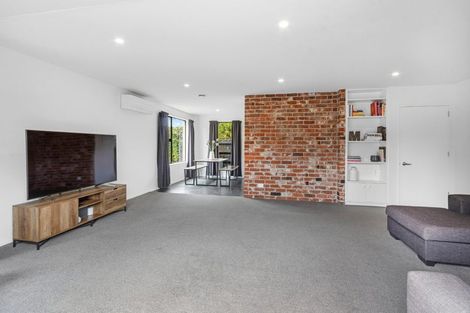 Photo of property in 5 Kaputone Place, Belfast, Christchurch, 8051