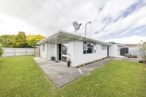 Photo of property in 53 Carter Crescent, Awapuni, Palmerston North, 4412