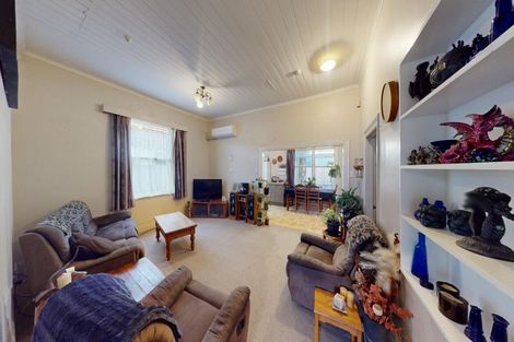 Photo of property in 80 Niblett Street, Whanganui, 4500