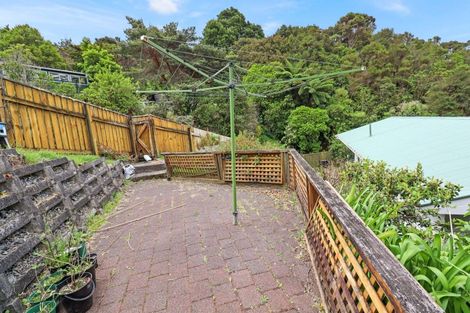 Photo of property in 23b Rintoul Grove, Stokes Valley, Lower Hutt, 5019