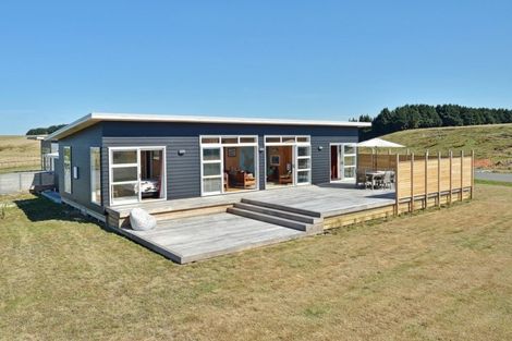 Photo of property in 25 Rochdale Road, Riversdale Beach, Masterton, 5872