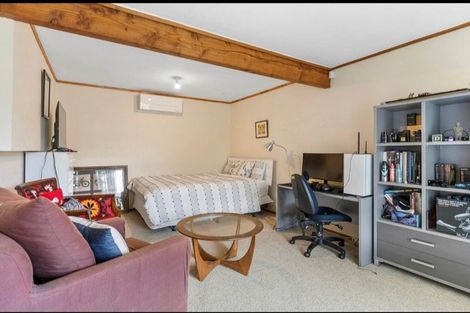 Photo of property in 4 Dianthus Place, Browns Bay, Auckland, 0630