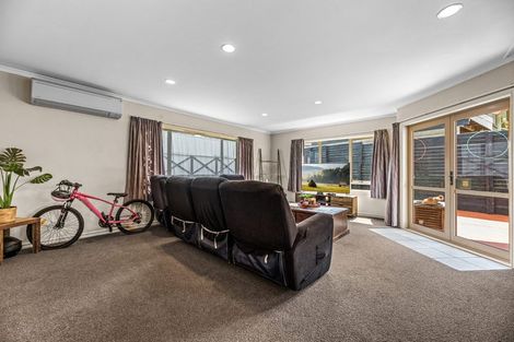 Photo of property in 8a The Drive, Brookfield, Tauranga, 3110
