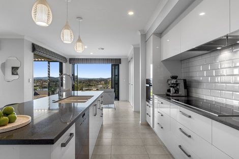 Photo of property in 38 Holyoake Terrace, Omokoroa, 3114