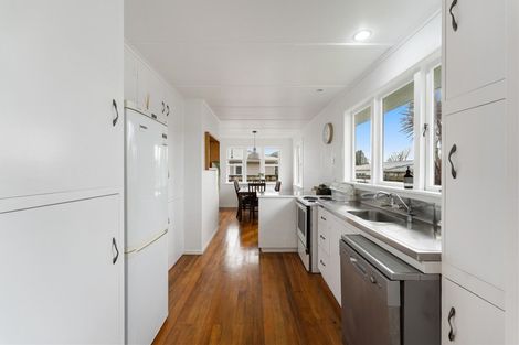 Photo of property in 50 Cowling Road, Hurdon, New Plymouth, 4310