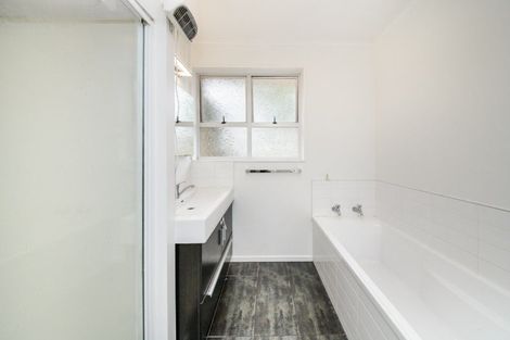 Photo of property in 109 Benmore Avenue, Cloverlea, Palmerston North, 4412