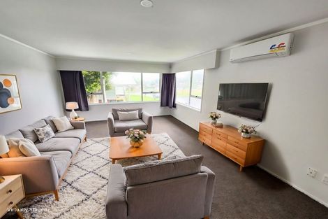 Photo of property in 7 Sheralee Place, Red Hill, Papakura, 2110