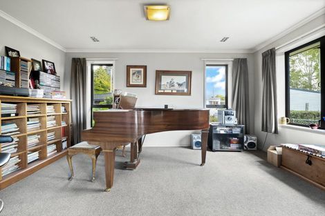 Photo of property in 41-43 Mull Street, Palmerston, 9430