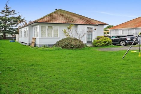 Photo of property in 10 Victor Street, Dannevirke, 4930