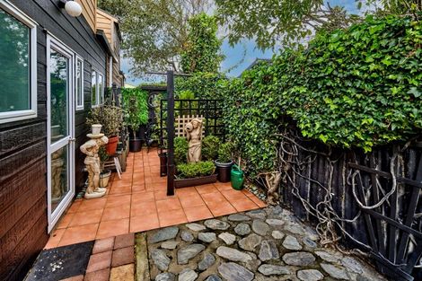 Photo of property in 8 Nicholls Avenue, Petone, Lower Hutt, 5012