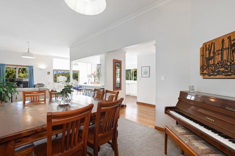 Photo of property in 12 Waikareao Way, Brookfield, Tauranga, 3110