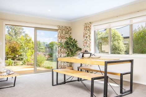 Photo of property in 5 Austin Reid Avenue, Carterton, 5713