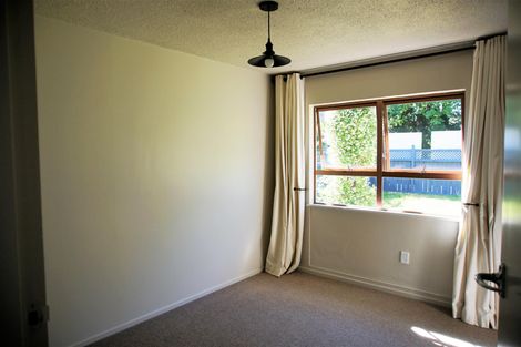 Photo of property in 1/14 Thornton Road, Cambridge, 3434