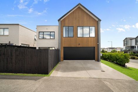Photo of property in 2 Skua Road, Hobsonville, Auckland, 0616