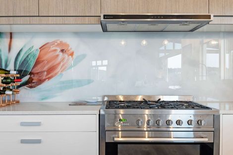 Photo of property in 25 Medhurst Road, Bombay, 2675