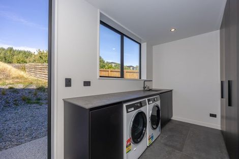 Photo of property in 11 Clearview Street, Wanaka, 9305