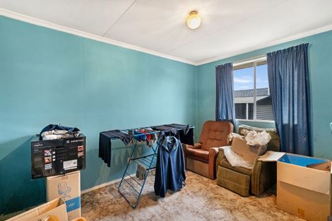Photo of property in 2 Paisley Street, Kew, Invercargill, 9812
