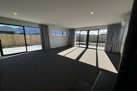 Photo of property in 42 Longview Drive, Lake Hawea, 9382