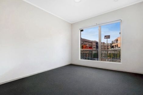Photo of property in 2/17 Daria Place, Northpark, Auckland, 2013