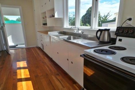 Photo of property in 145 Cambridge Street, Levin, 5510