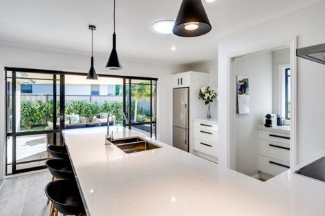 Photo of property in 29 Pinotage Drive, Greenmeadows, Napier, 4112