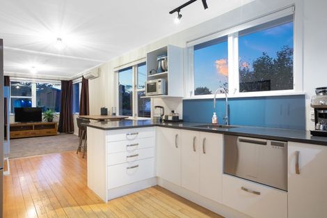 Photo of property in 7 Kapekape Place, Pukerua Bay, 5026