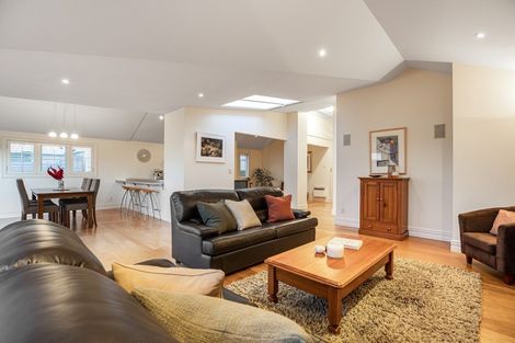 Photo of property in 85 Albert Road, Devonport, Auckland, 0624