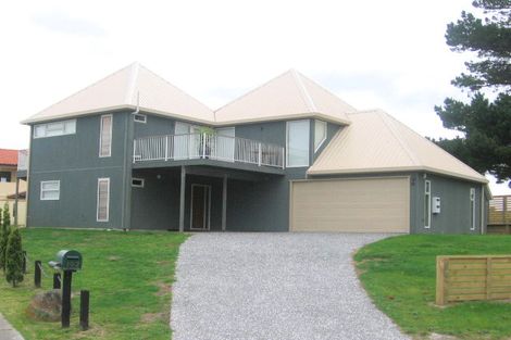 Photo of property in 100 Cordyline Crescent, Matarangi, Whitianga, 3592