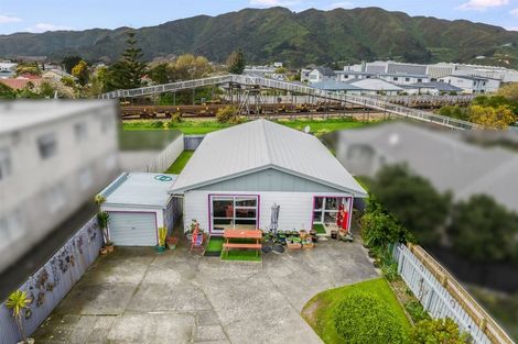 Photo of property in 146 Randwick Road, Moera, Lower Hutt, 5010