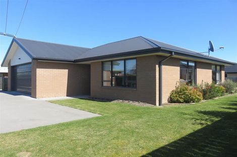 Photo of property in 80a Cox Street, Geraldine, 7930