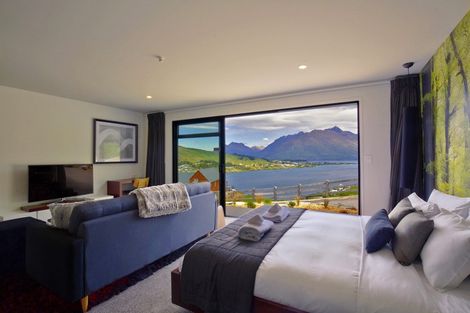 Photo of property in 61 Middleton Road, Queenstown Hill, Queenstown, 9300