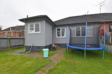 Photo of property in 10 Lockerbie Street, Turnbull Thomson Park, Invercargill, 9810