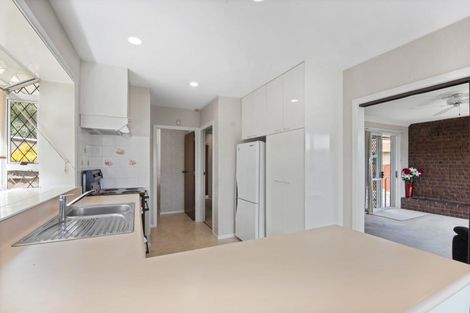 Photo of property in 37 Frensham Crescent, Woolston, Christchurch, 8062