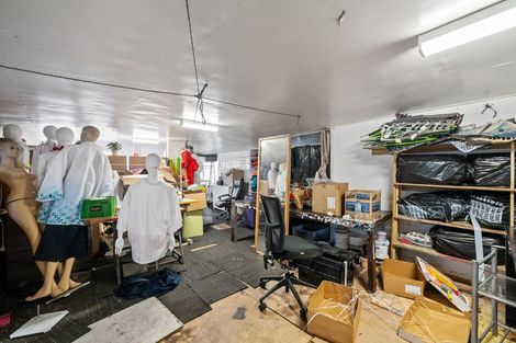 Photo of property in 23 Neems Place, Manurewa, Auckland, 2102