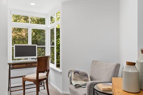 Photo of property in 3/32 Beach Road, Castor Bay, Auckland, 0620