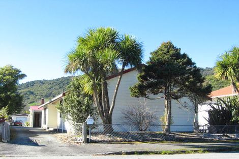 Photo of property in 13 Franklin Street, Greymouth, 7805