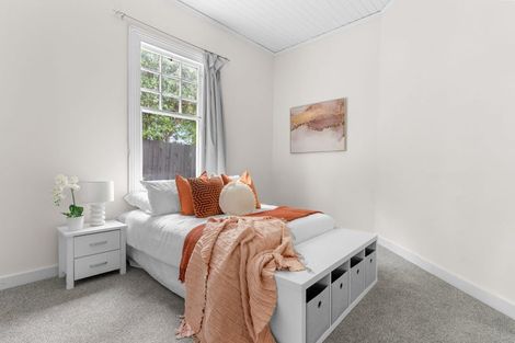 Photo of property in 48 Hurndall Street East, Maungaturoto, 0520