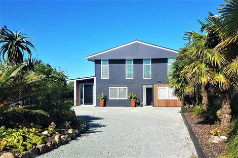 Photo of property in 214 Marsden Point Road, Ruakaka, 0116