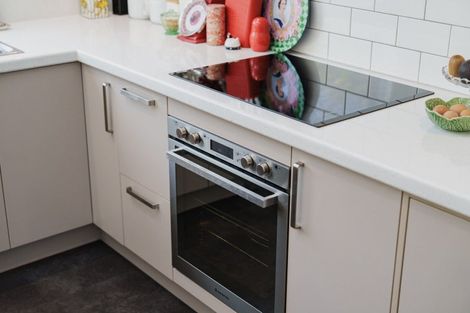 Photo of property in 75 Glenross Street, Glenross, Dunedin, 9011