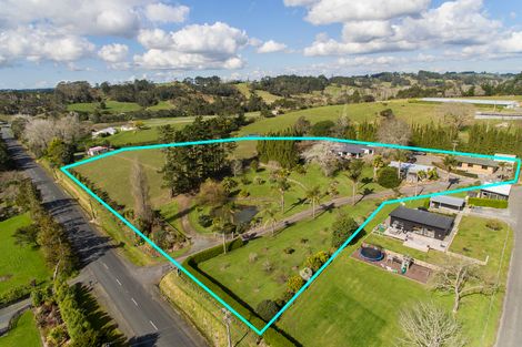 Photo of property in 211 Foster Road, Waimauku, Kumeu, 0891